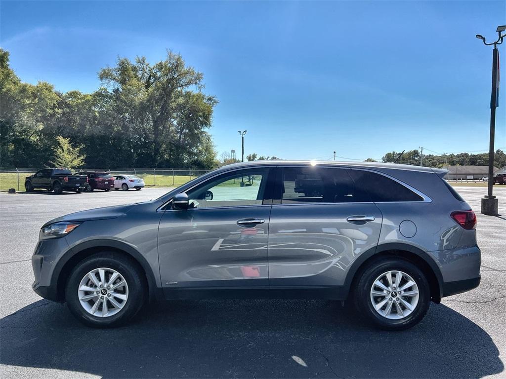 2020 Kia Sorento LX photo