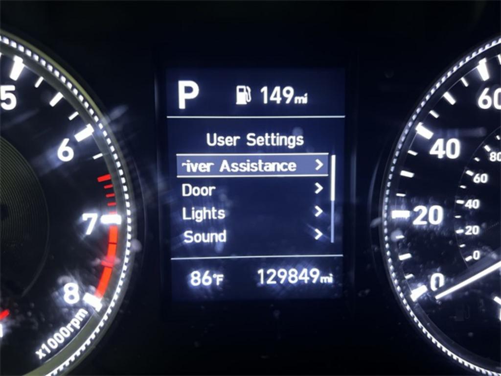 2019 Hyundai Santa Fe SE 2.4 photo