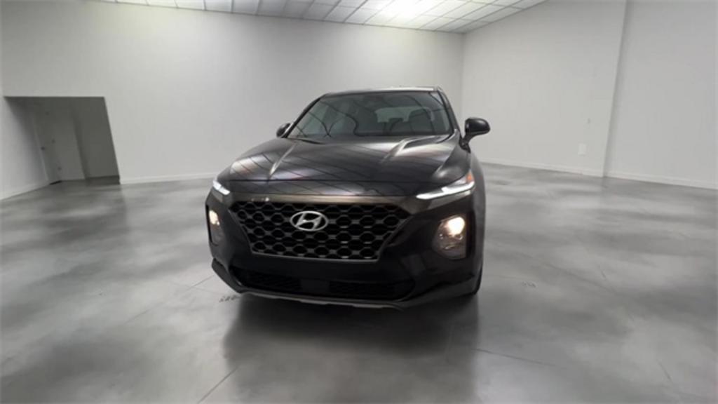 The 2019 Hyundai Santa Fe SE 2.4