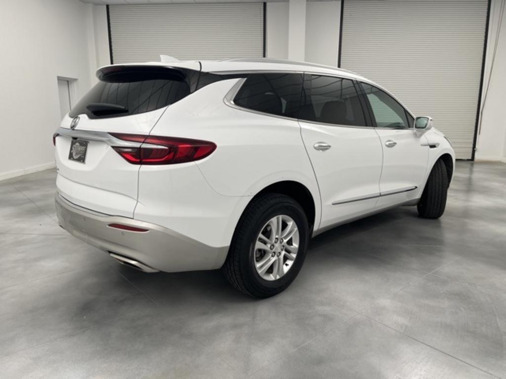 2020 Buick Enclave Essence photo
