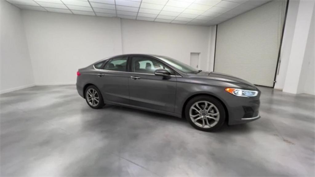 2020 Ford Fusion SEL photo
