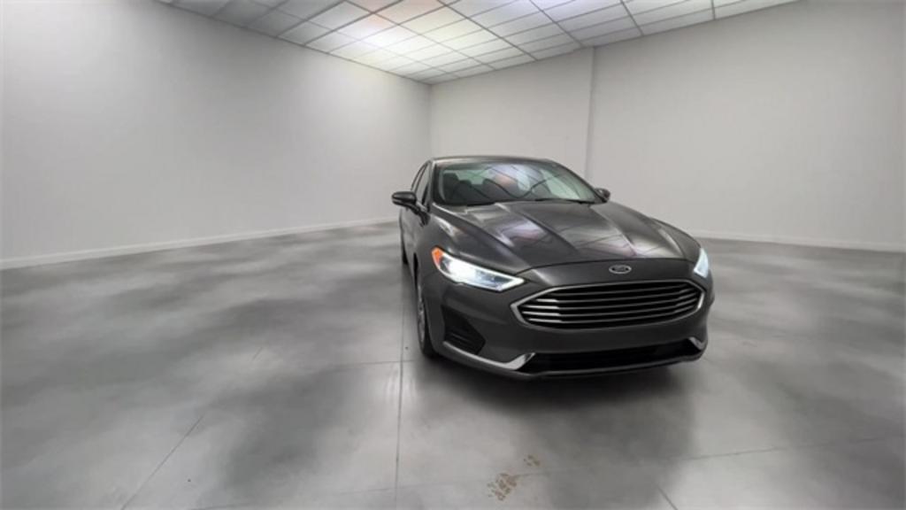 2020 Ford Fusion SEL photo