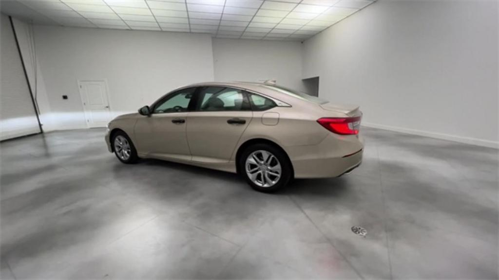 2019 Honda Accord LX photo