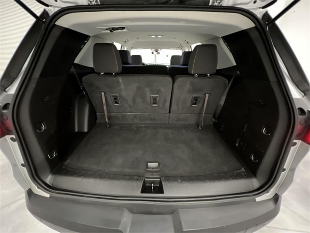 2019 Chevrolet Traverse LS photo