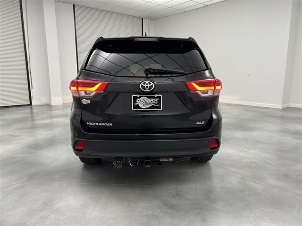 2019 Toyota Highlander XLE photo