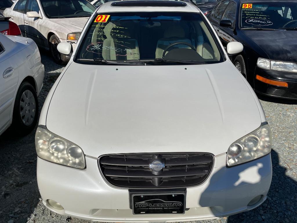 2001 Nissan Maxima GLE photo