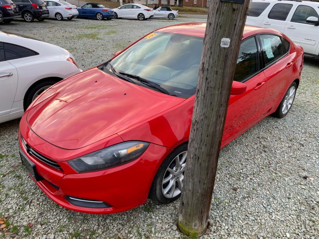 2016 Dodge Dart - $7,950