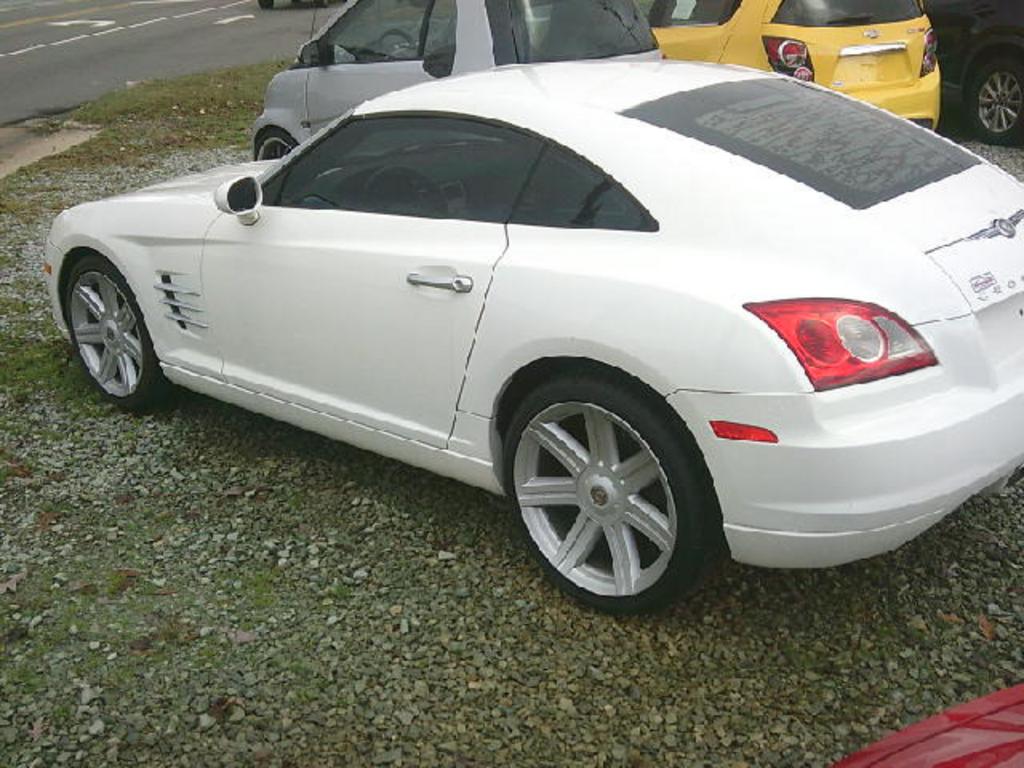 2004 Chrysler Crossfire photo