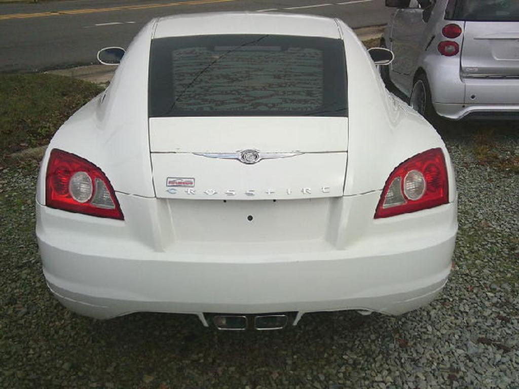 2004 Chrysler Crossfire photo