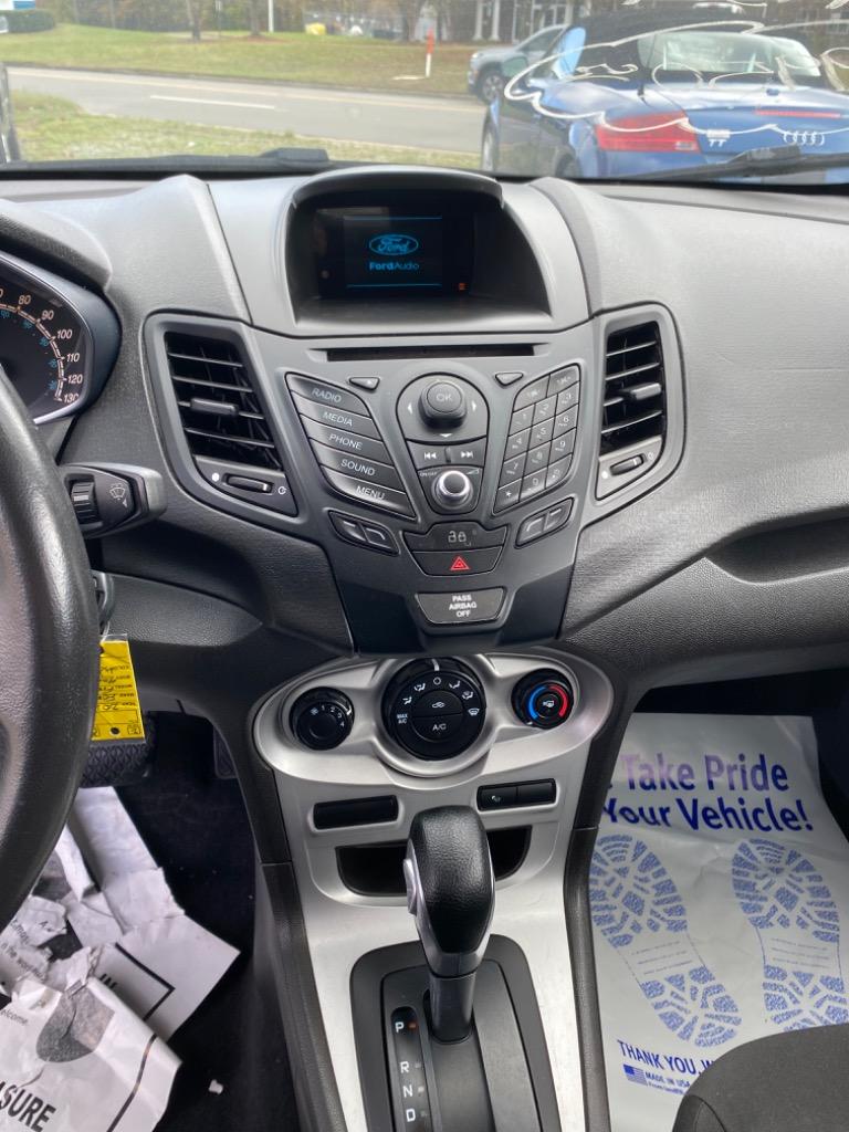 2015 Ford Fiesta - $9,950