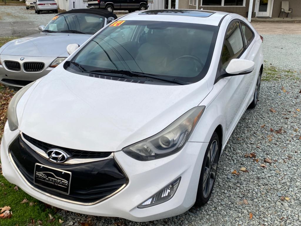 2014 Hyundai Elantra - $10,950