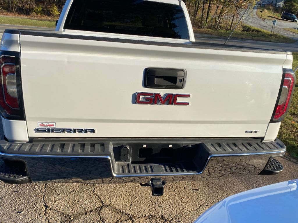 2017 GMC Sierra 1500 SLT photo