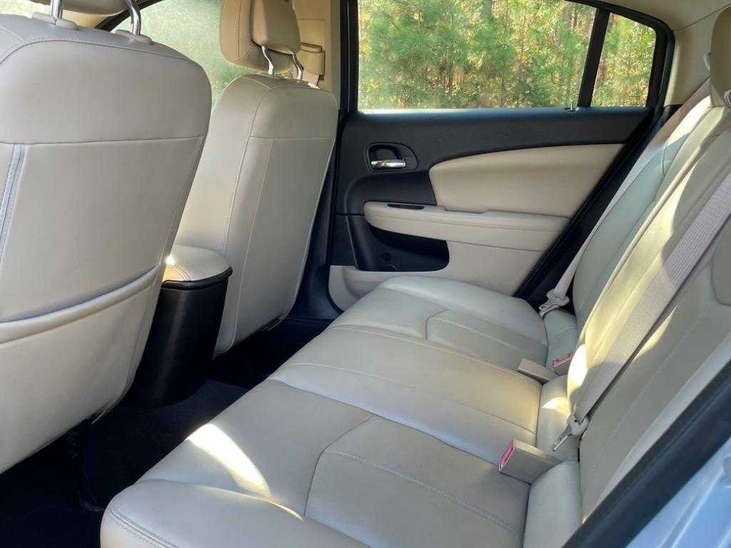 2013 Chrysler 200 - $8,950