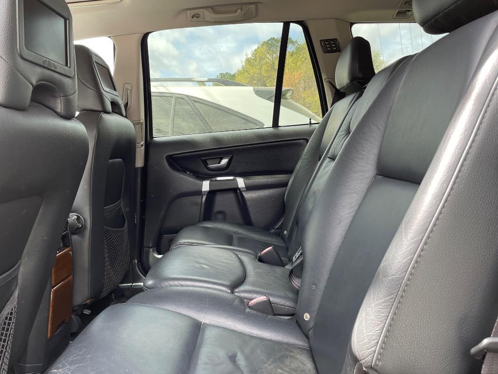 2008 Volvo XC90 - $7,950