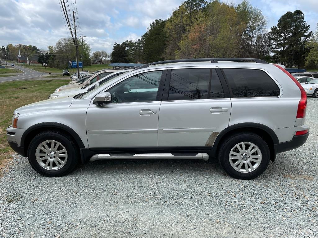 2008 Volvo XC90 - $7,950