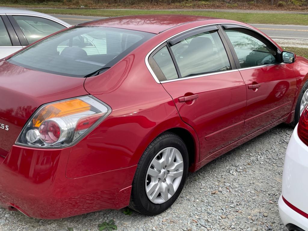 2009 Nissan Altima - $7,950
