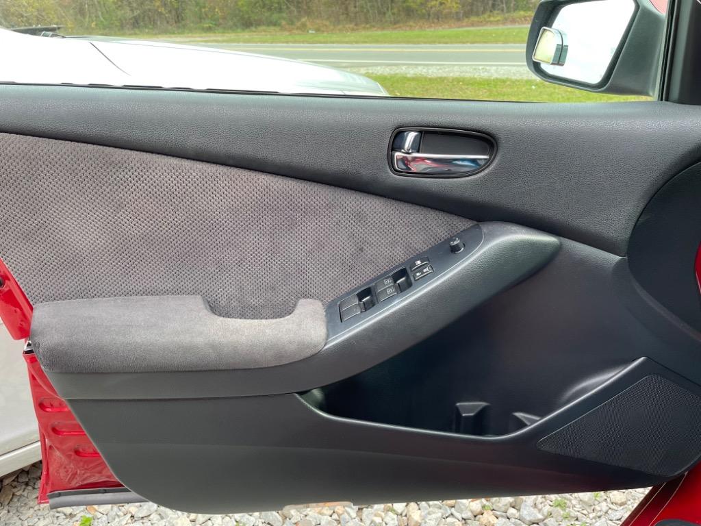 2009 Nissan Altima - $7,950