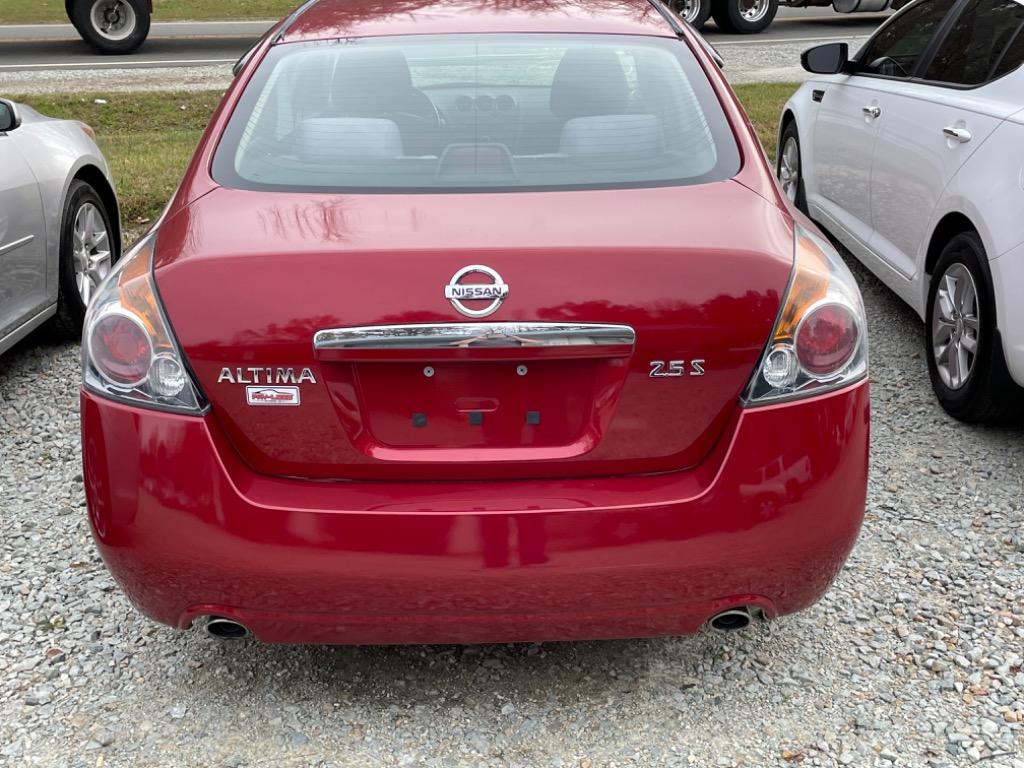 2009 Nissan Altima - $7,950