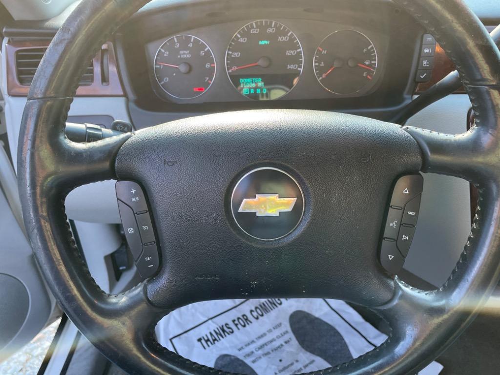 2006 Chevrolet Impala LT photo