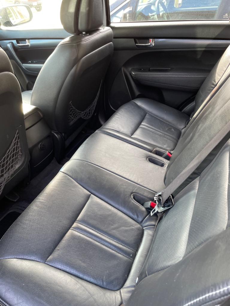2011 Kia Sorento - $8,950