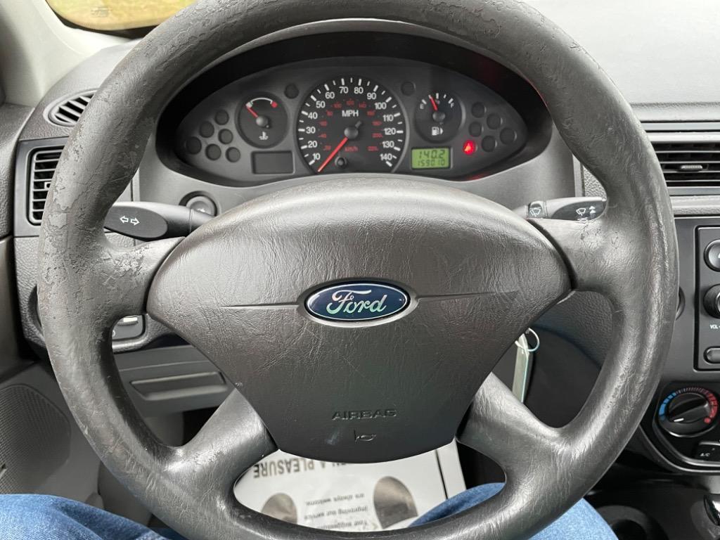 2006 Ford Focus ZX4 S photo