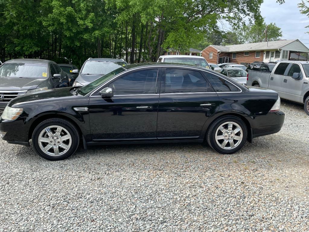 2008 Ford Taurus Limited photo