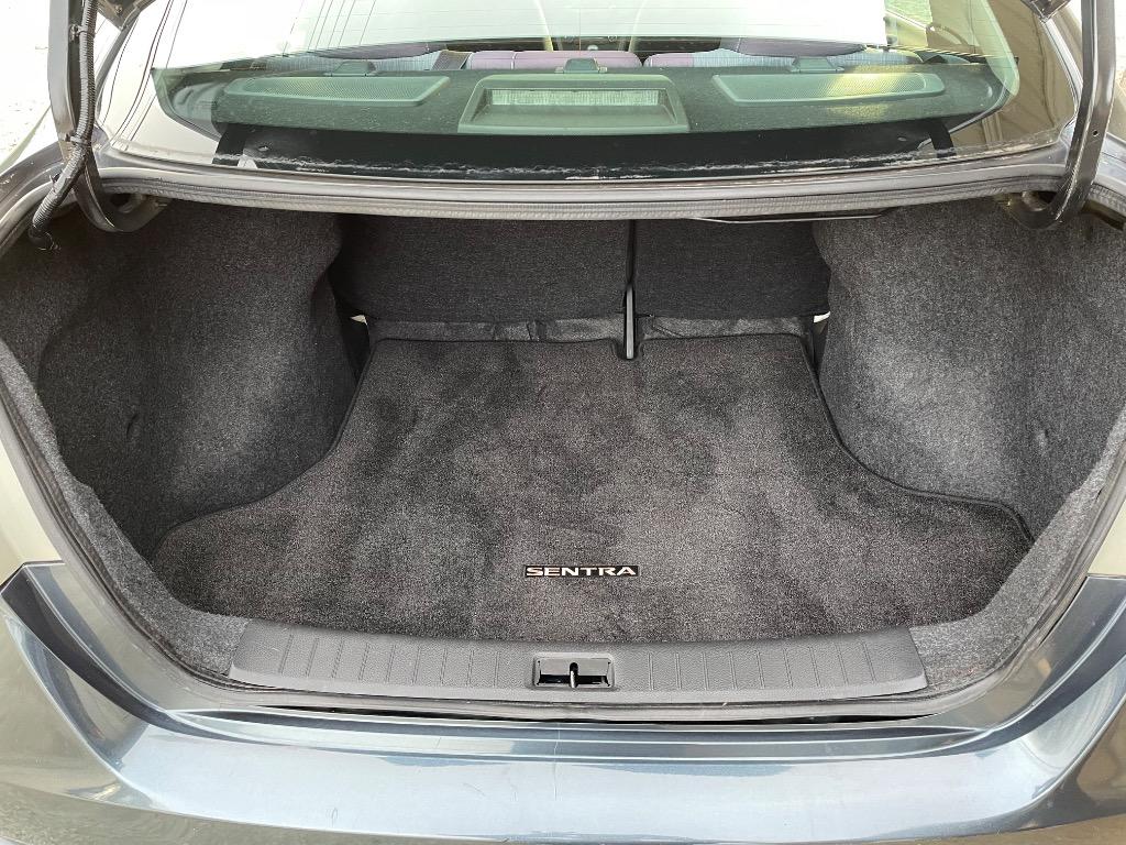 2014 Nissan Sentra S photo
