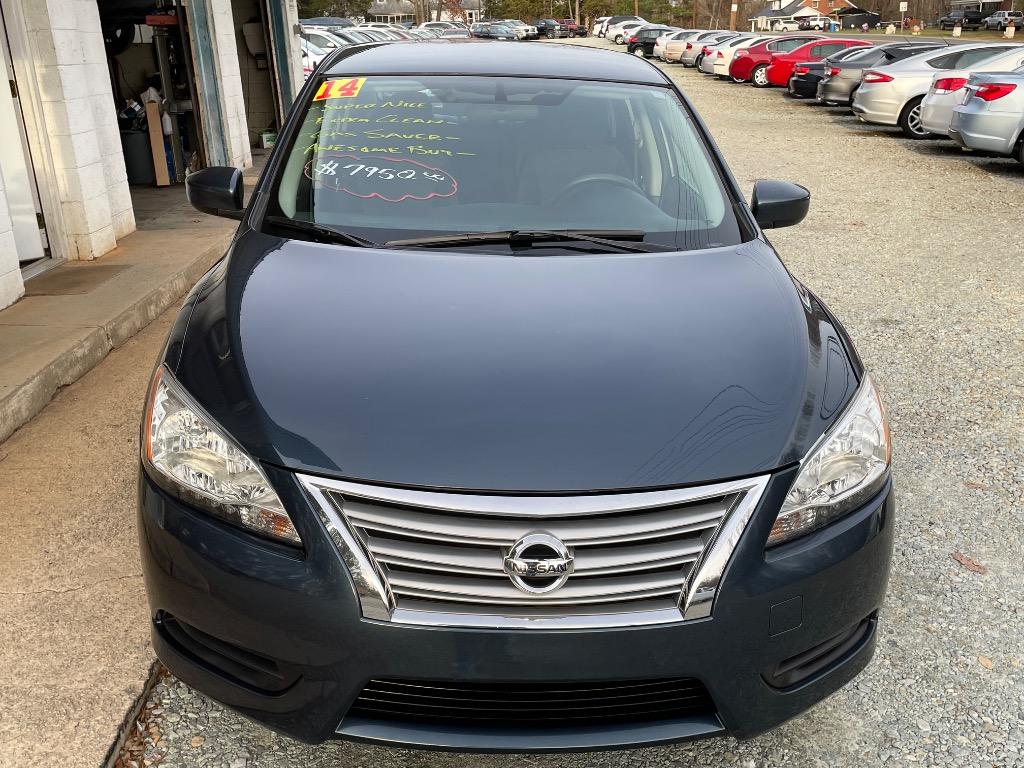 2014 Nissan Sentra S photo