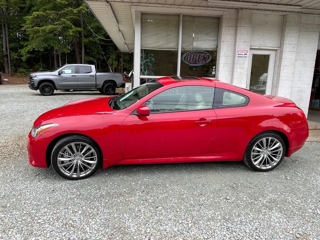 2012 INFINITI G - $10,950