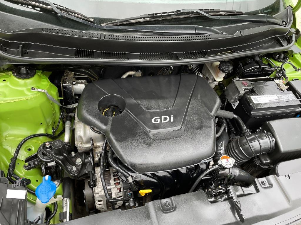 2014 Hyundai Accent SE photo