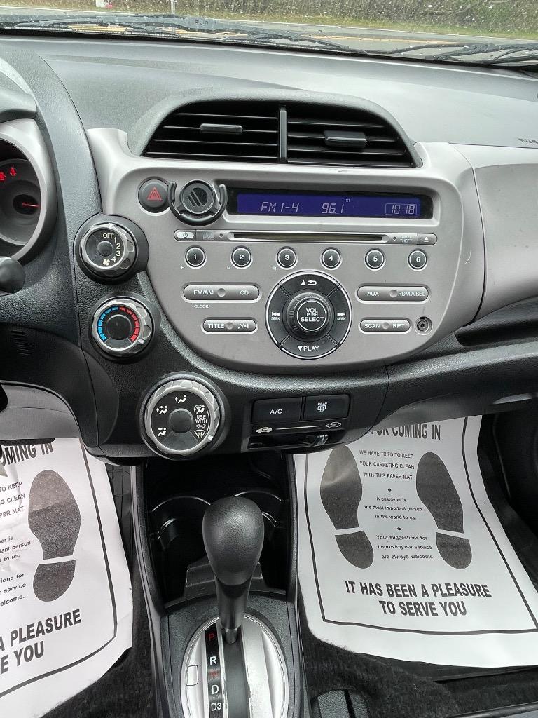 2010 Honda Fit photo