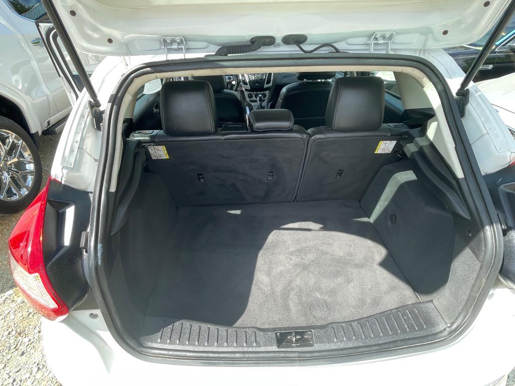 2013 Ford Focus SE photo