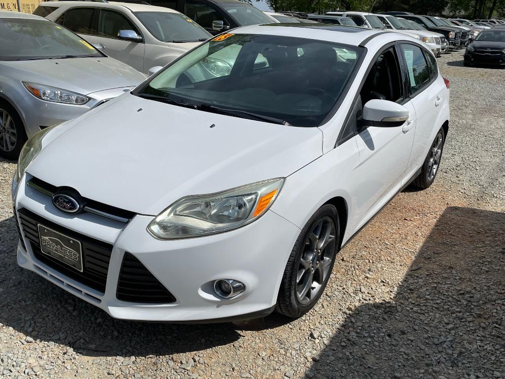 2013 Ford Focus SE photo