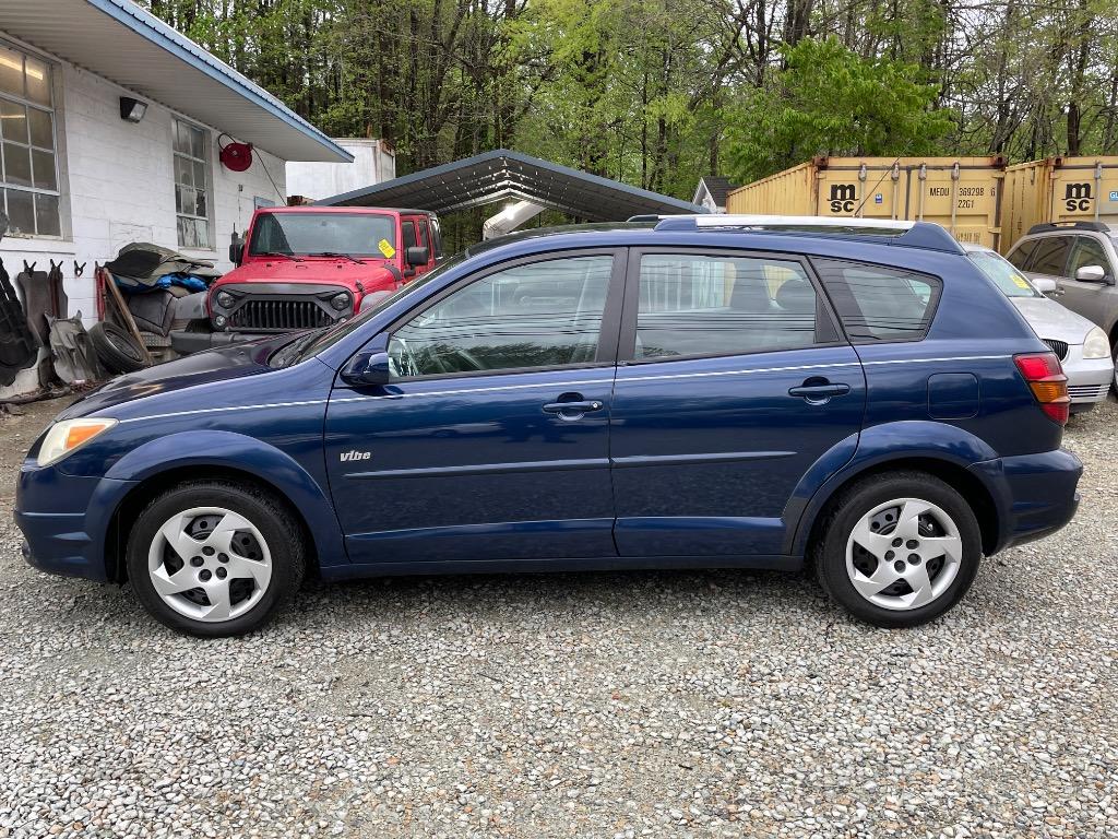 2005 Pontiac Vibe photo