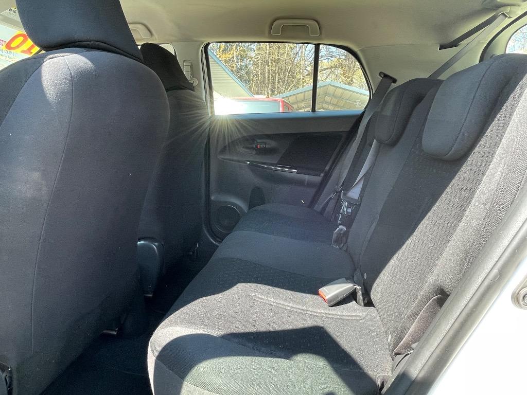 2010 Scion xD photo