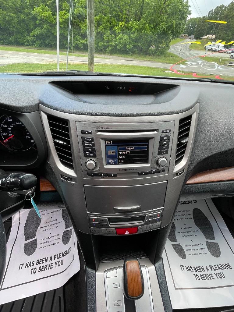 2014 Subaru Outback 2.5i Limited photo