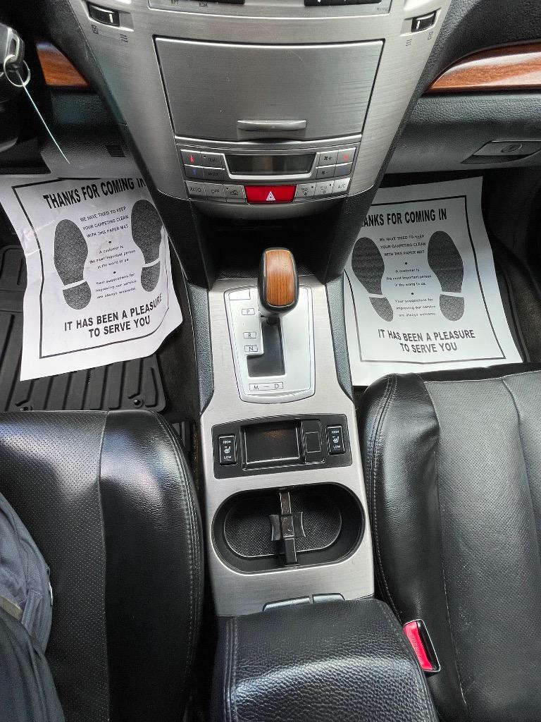 2014 Subaru Outback 2.5i Limited photo