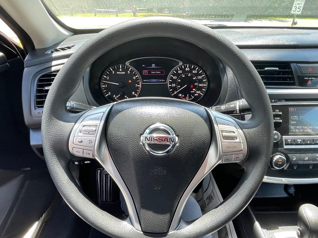 2017 Nissan Altima - $9,950