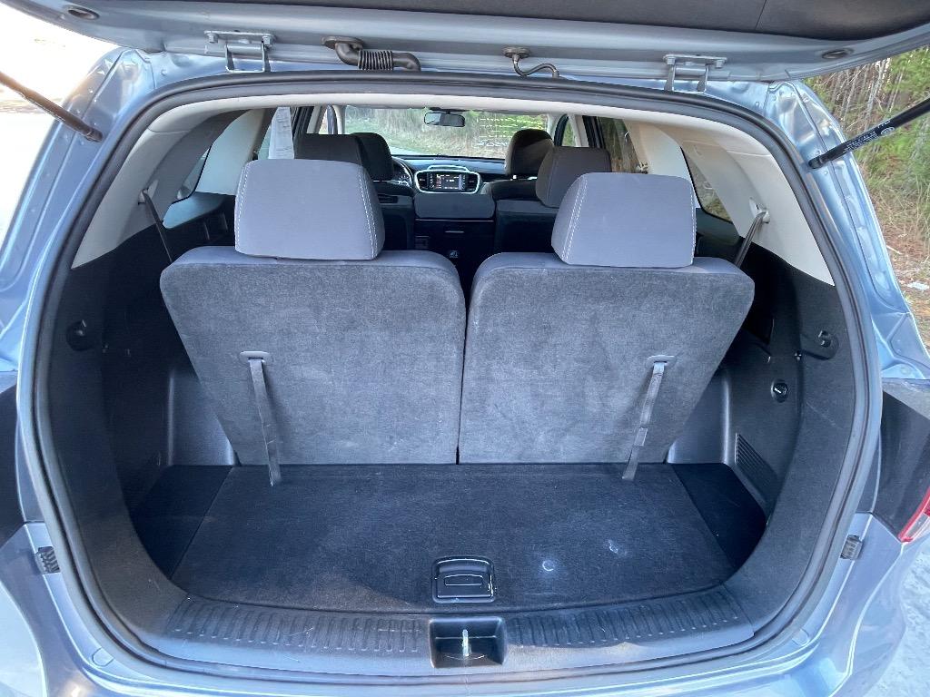 2020 Kia Sorento - $12,950