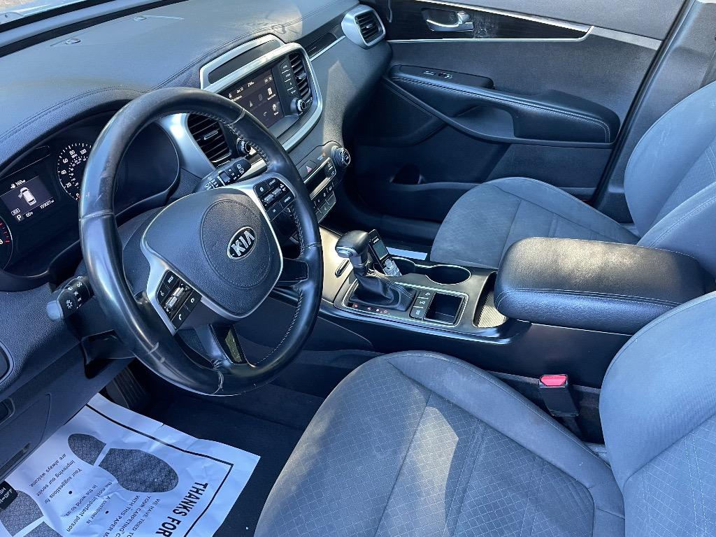 2020 Kia Sorento - $12,950