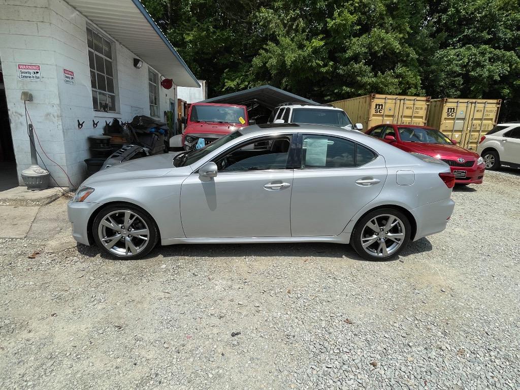 2010 Lexus IS 250 photo