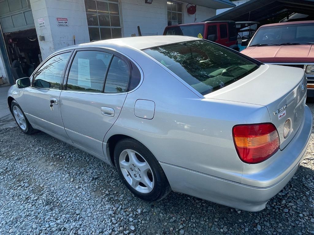 1999 Lexus GS - $4,950