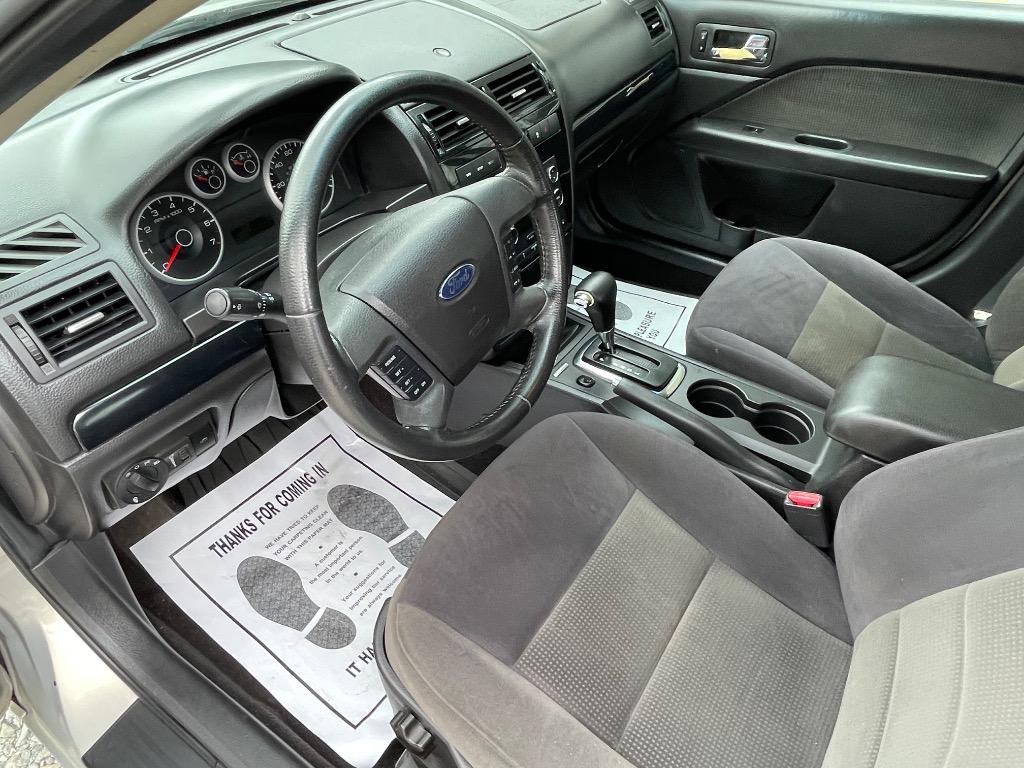 2009 Ford Fusion - $6,950