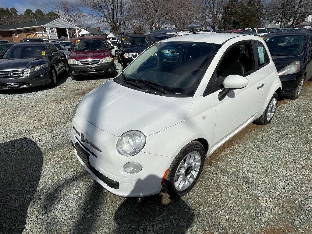 2013 FIAT 500 - $5,950