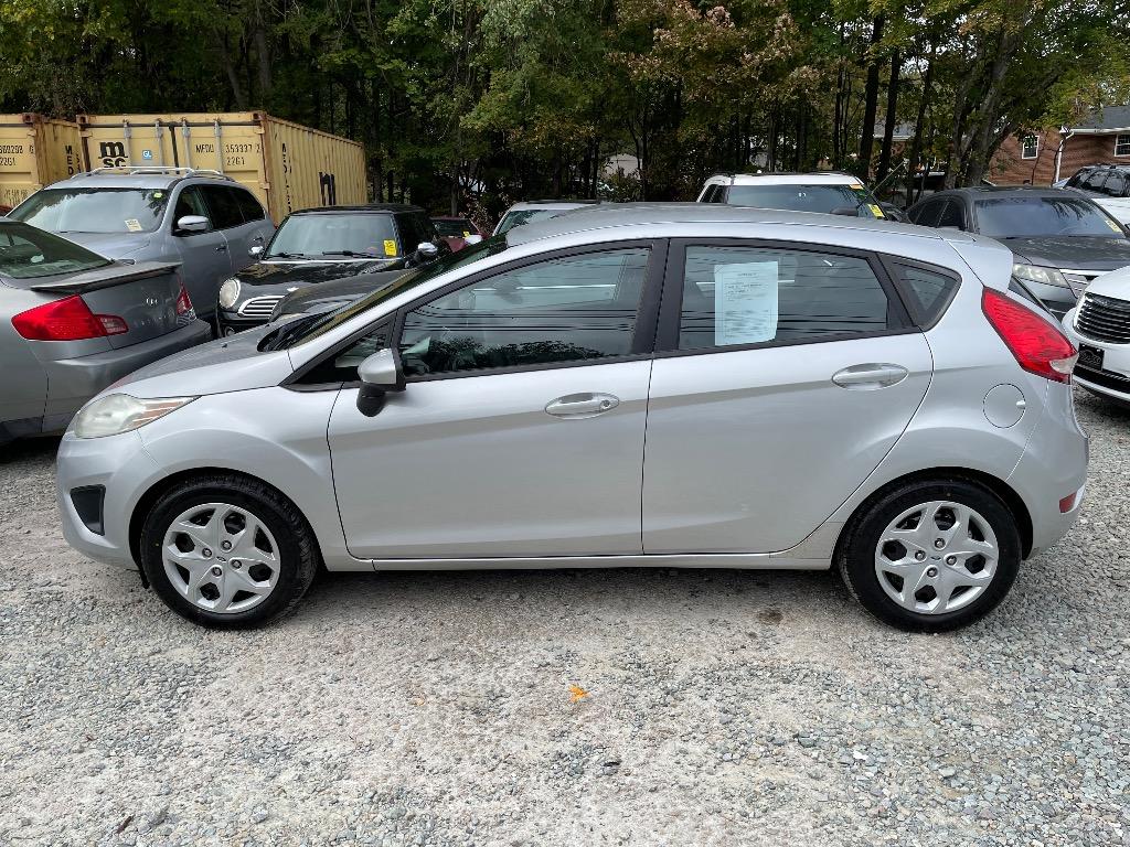 2012 Ford Fiesta - $6,950