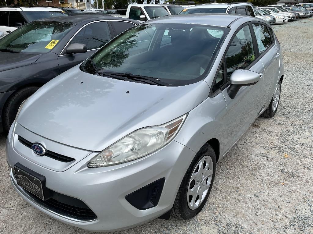 2012 Ford Fiesta - $6,950