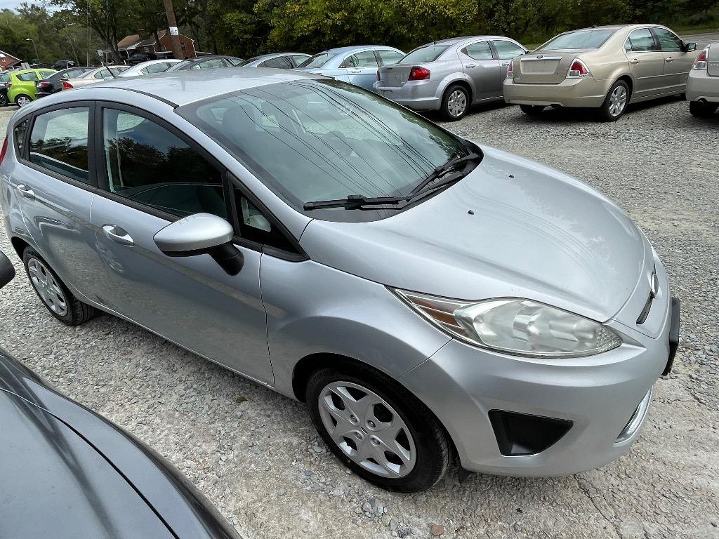2012 Ford Fiesta - $6,950