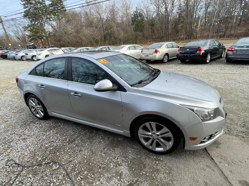 2014 Chevrolet Cruze - $9,950