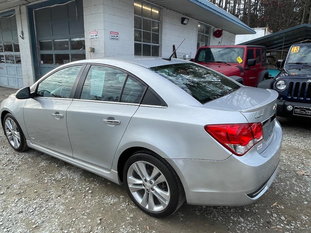 2014 Chevrolet Cruze - $9,950