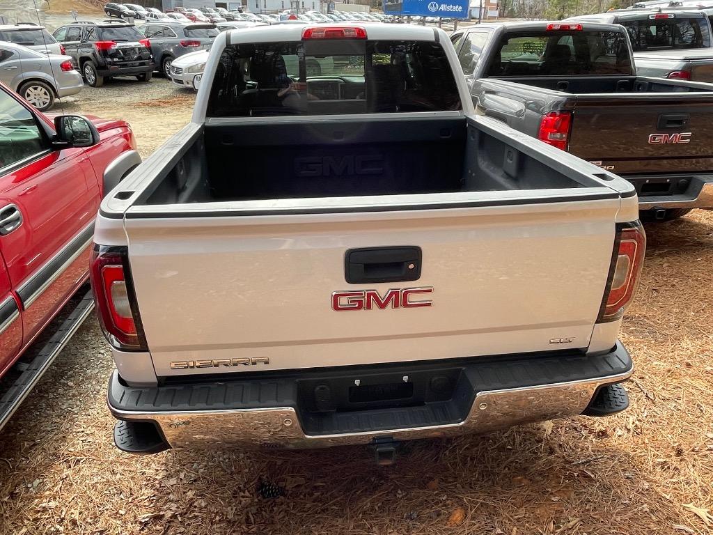 2016 GMC Sierra 1500 - $21,950